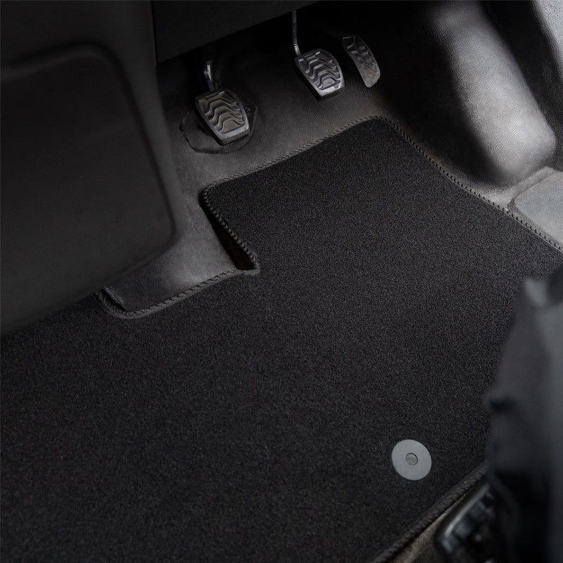 Renault Trafic (2001-2014) [Crew Cab] Carpet Floor Mat