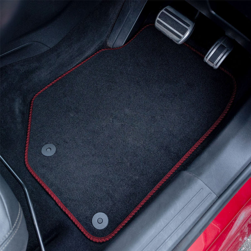 Skoda Superb Carpet Mats (2008-2015)